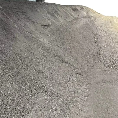 Aký je výskum prísad pre výrobu nízkopopolovitého metalurgického koksu?